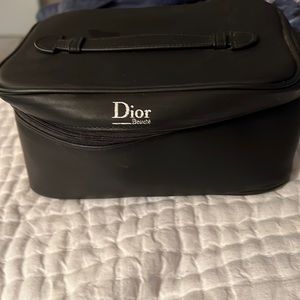 NEW NEVER USED CHRISTIAN DIOR MAKEUP BAG/TRAIN CASE